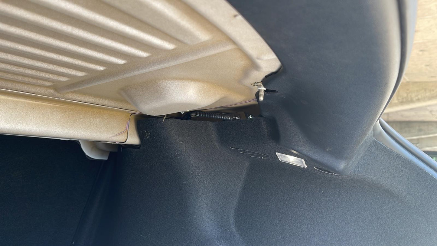 Kofferraumhaken für Model 3