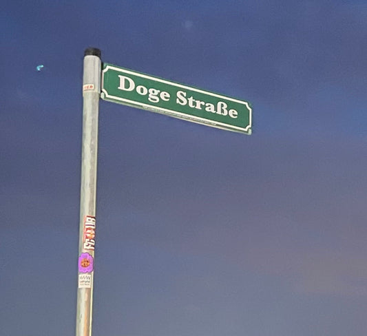 "Doge Straße" Sticker