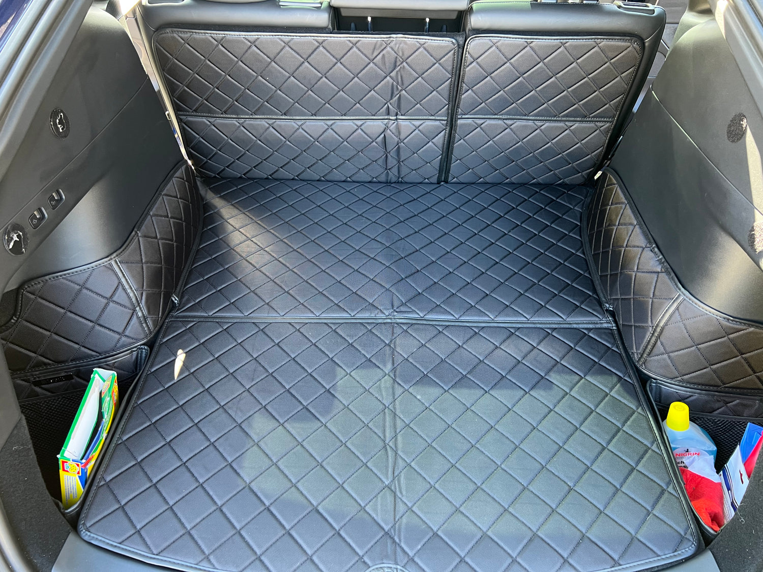 Auto Kofferraummatte,für Tesla Model X(6seats) 2019-2023 All Inclusive  Kofferraum Schutzmatte Kratzfest rutschfeste Wasserdicht  Innenzubehö,A/Black : : Auto & Motorrad